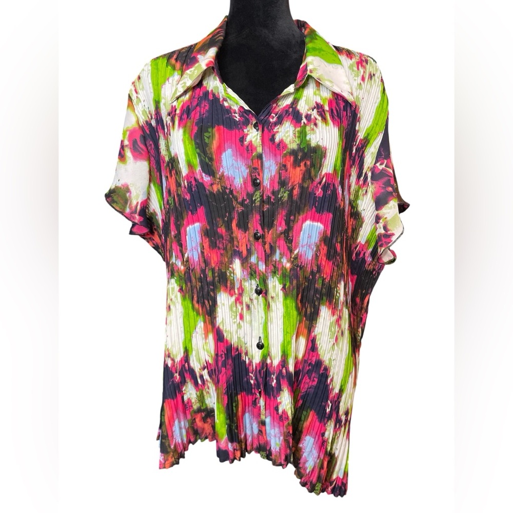 Essentials by Milano Green, Pink Vibrant Multicolor Pleated Button Down Top